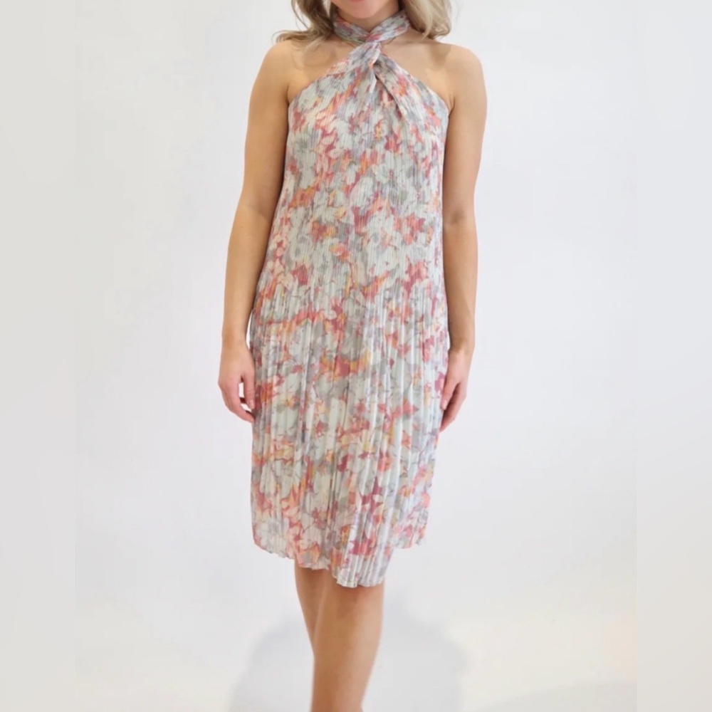 RD Style Halter Pleated Floral Midi Dress in Pastel Pink